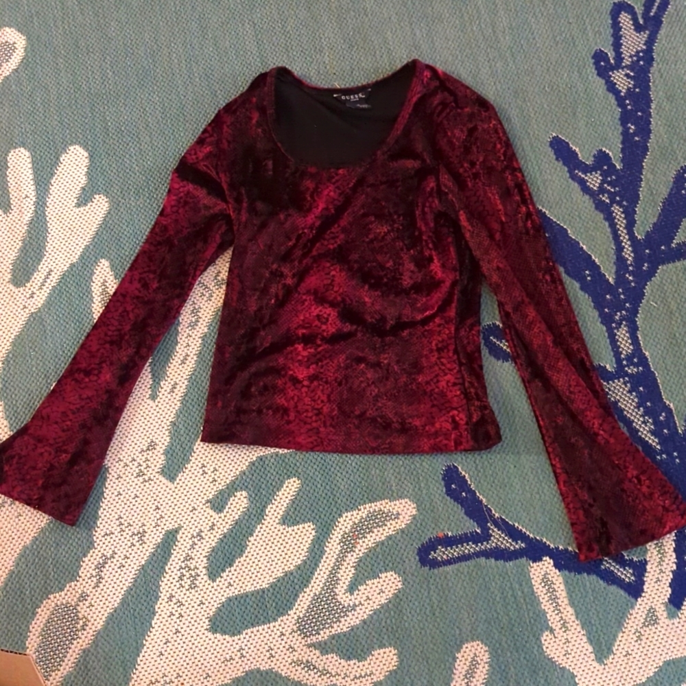 SALE Guess vintage small polyester n spandex purple leopard type. Pattern shirt